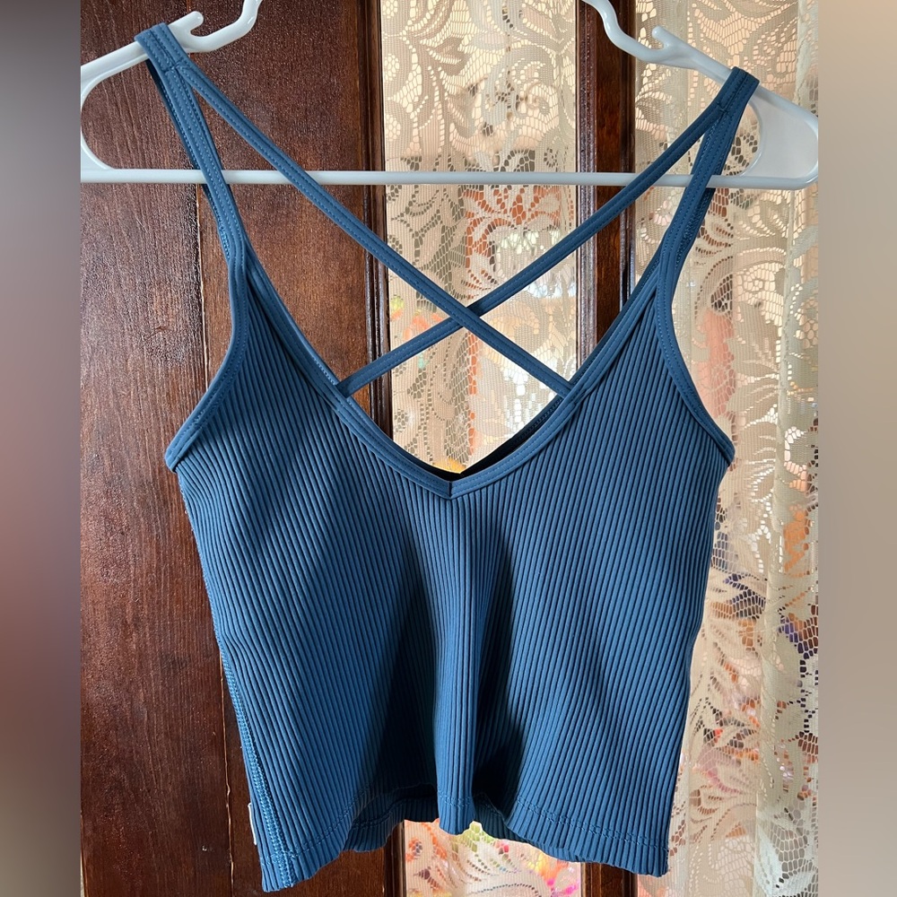 Vuori Rib Crop Tank - Picture 3 of 5
